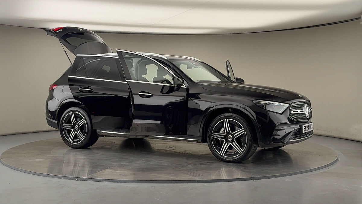 More views of Mercedes-Benz GLC