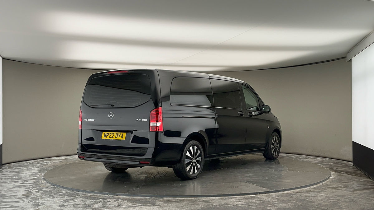 More views of Mercedes-Benz Vito