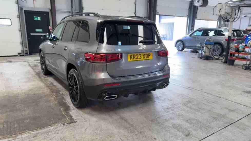 More views of Mercedes-Benz GLB