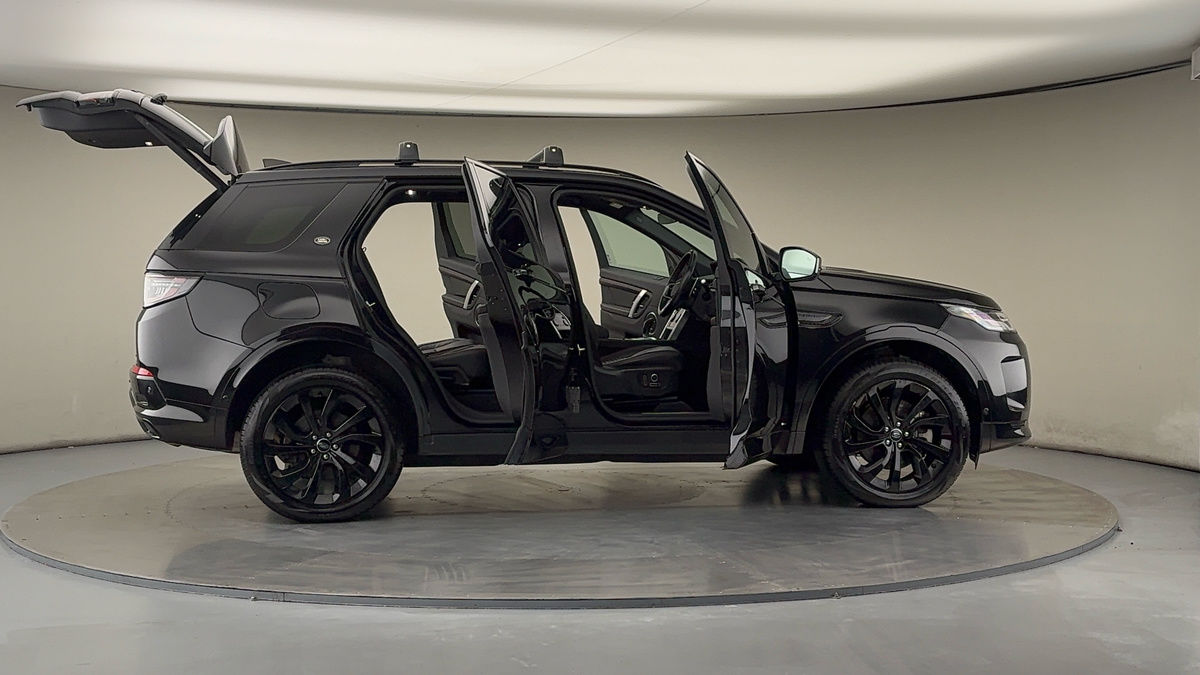 More views of Land Rover Discovery Sport