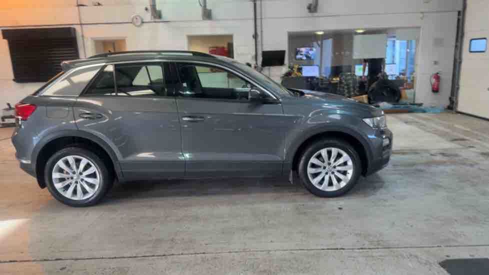 More views of Volkswagen T-Roc