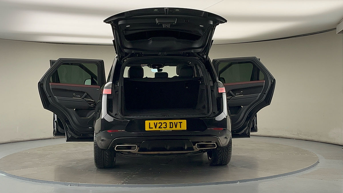 More views of Land Rover Range Rover Sport