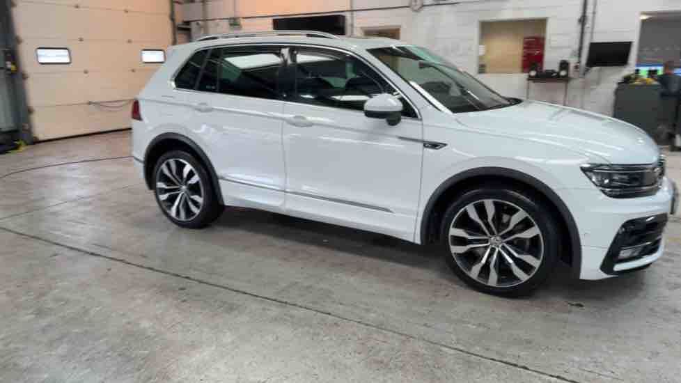 More views of Volkswagen Tiguan