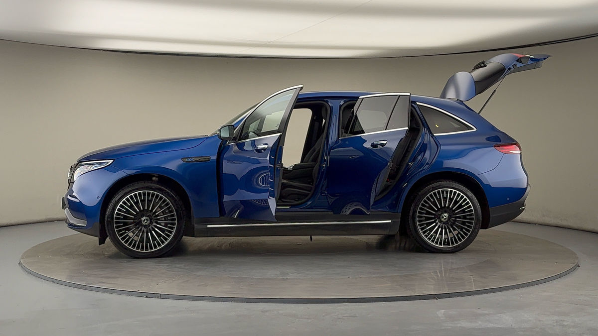 More views of Mercedes-Benz EQC