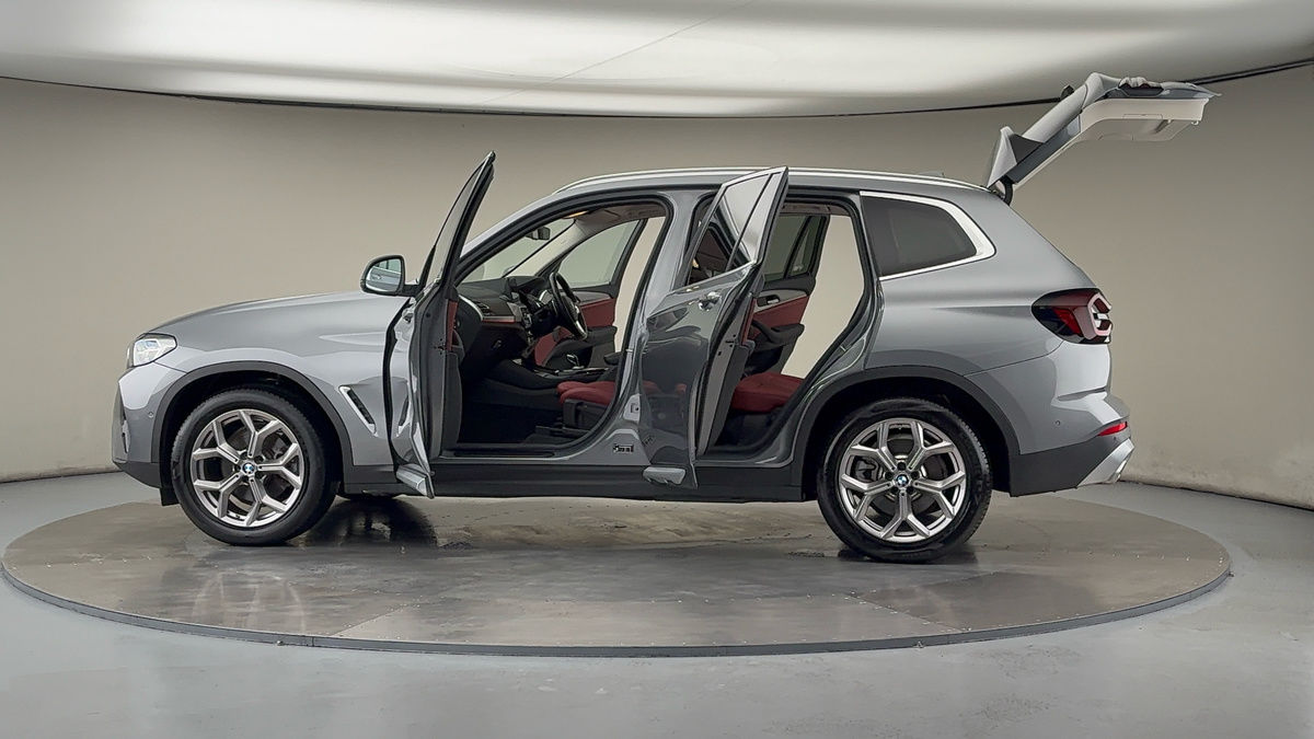 More views of BMW X3