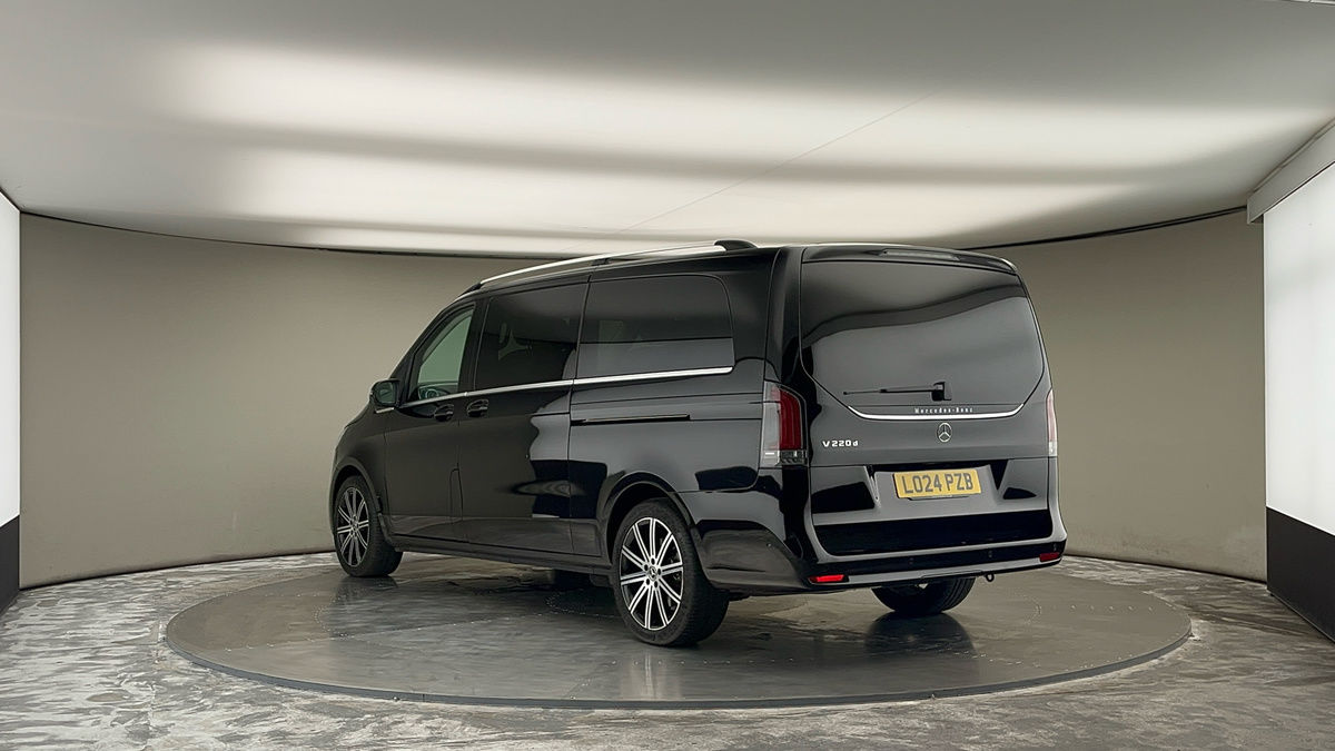 Mercedes-Benz V Class Image 2