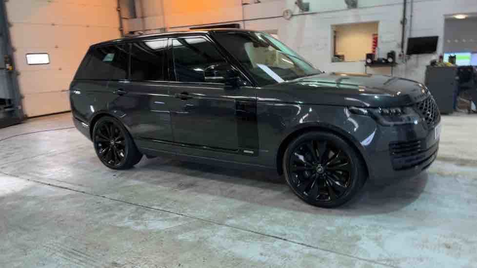 More views of Land Rover Range Rover