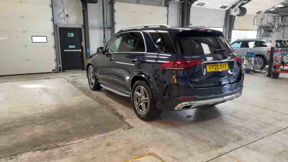 More views of Mercedes-Benz GLE