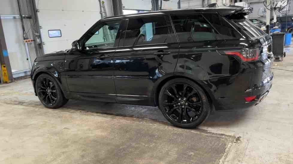 More views of Land Rover Range Rover Sport