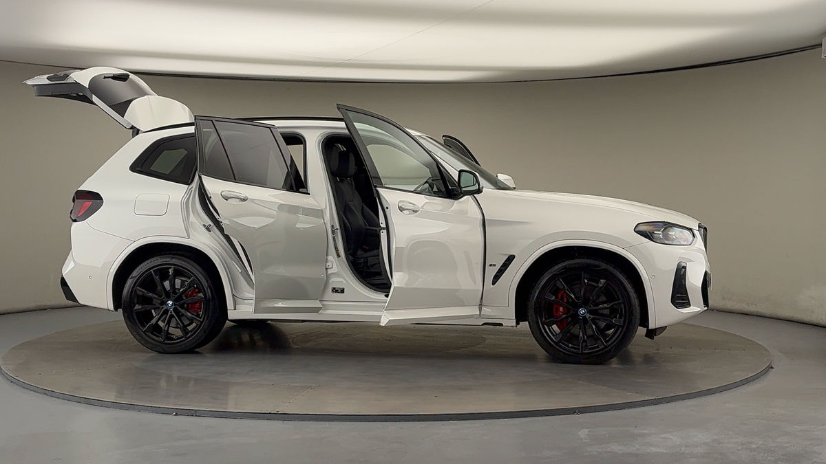More views of BMW X3
