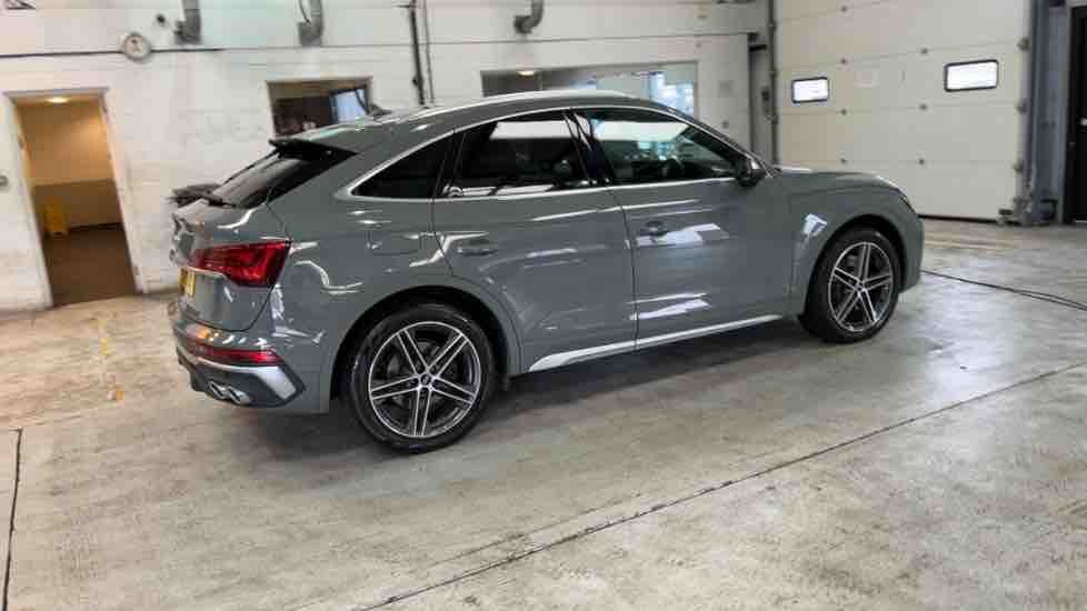 More views of Audi SQ5