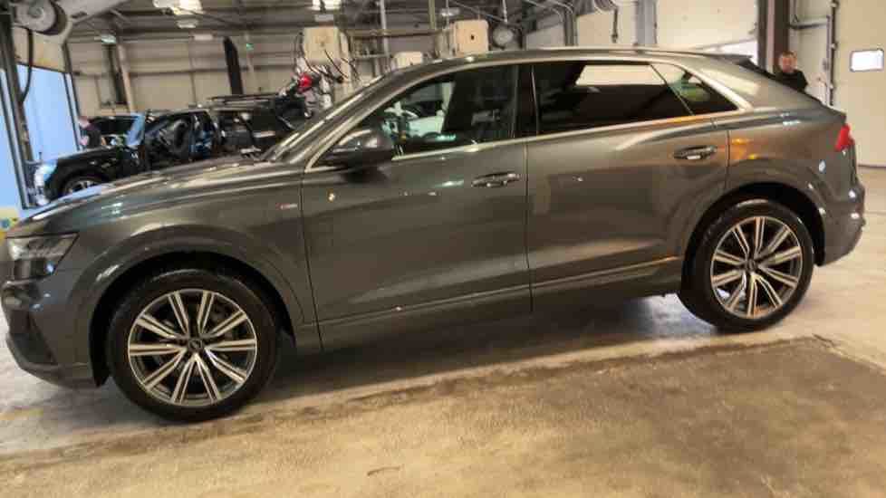 More views of Audi Q8