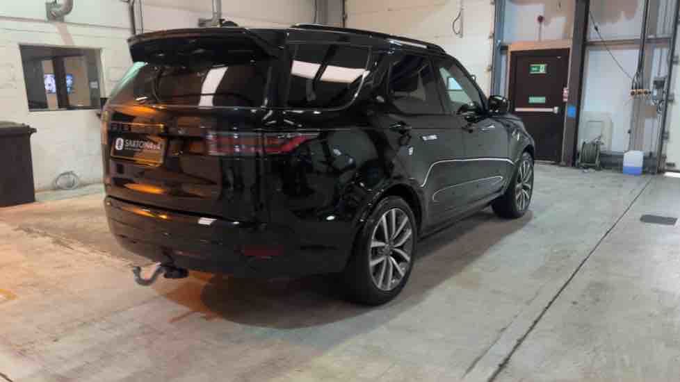More views of Land Rover Discovery