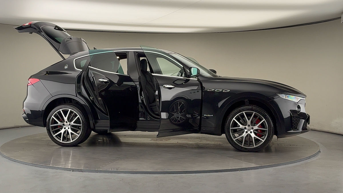 More views of Maserati Levante