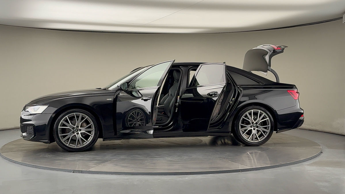 More views of Audi A6 Saloon