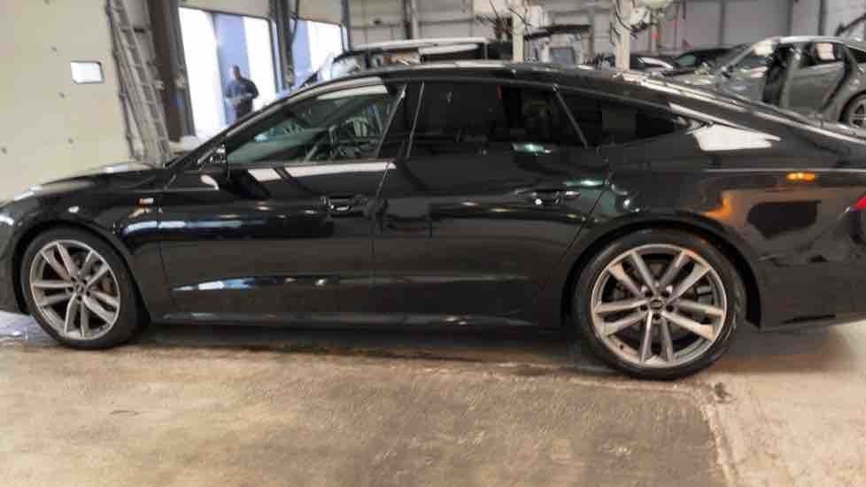 More views of Audi A7