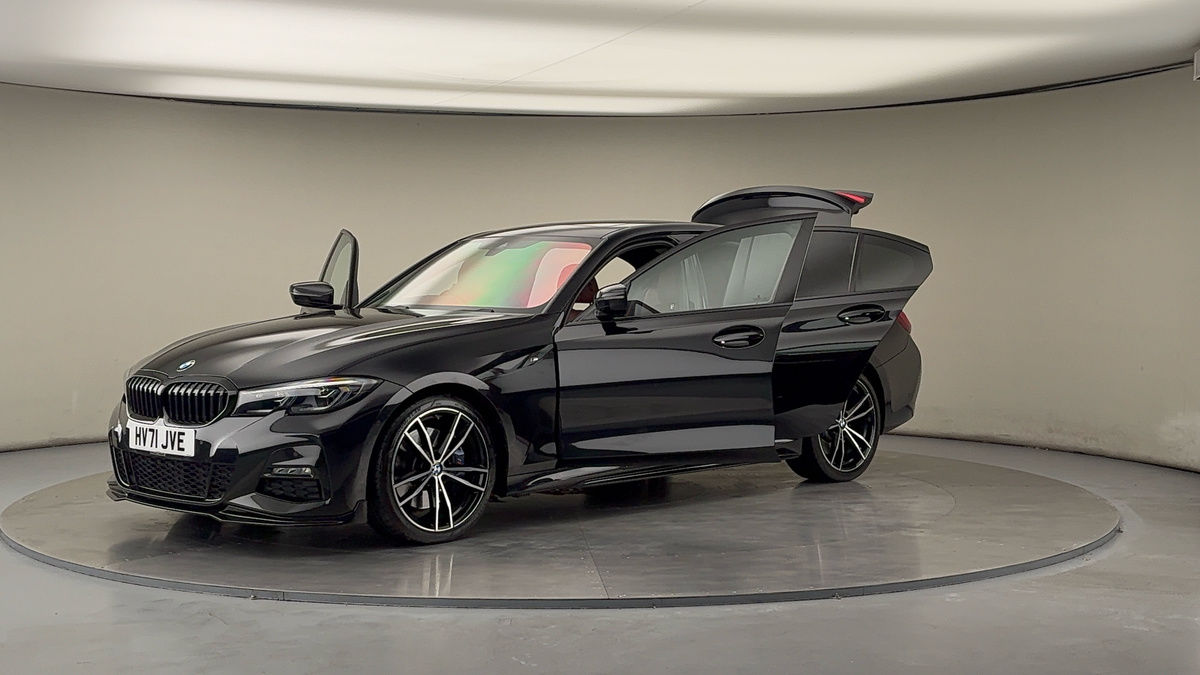 BMW 3 Series Image 22