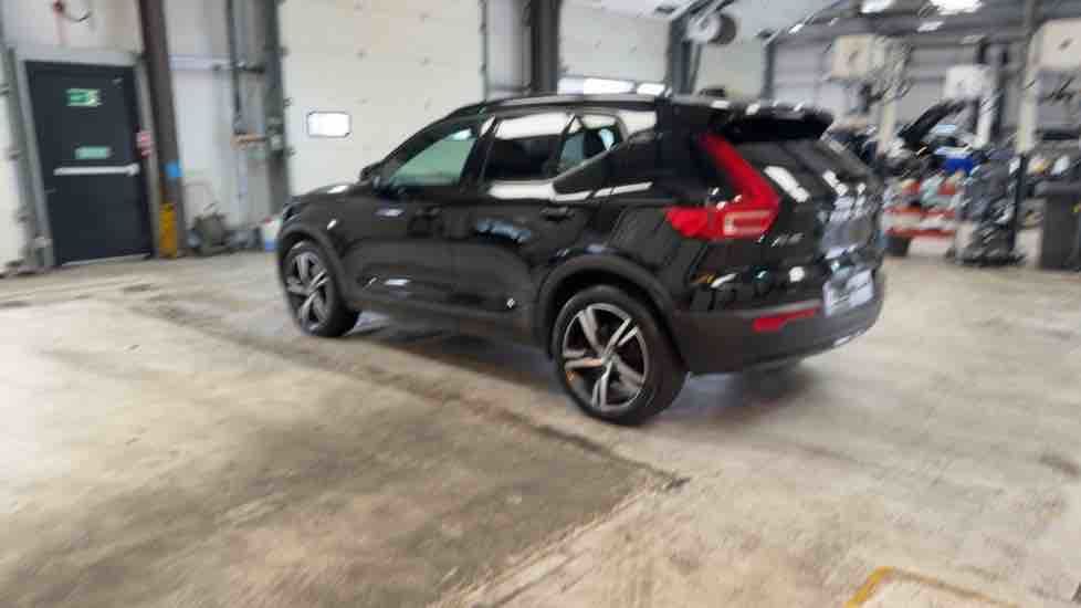 More views of Volvo XC40