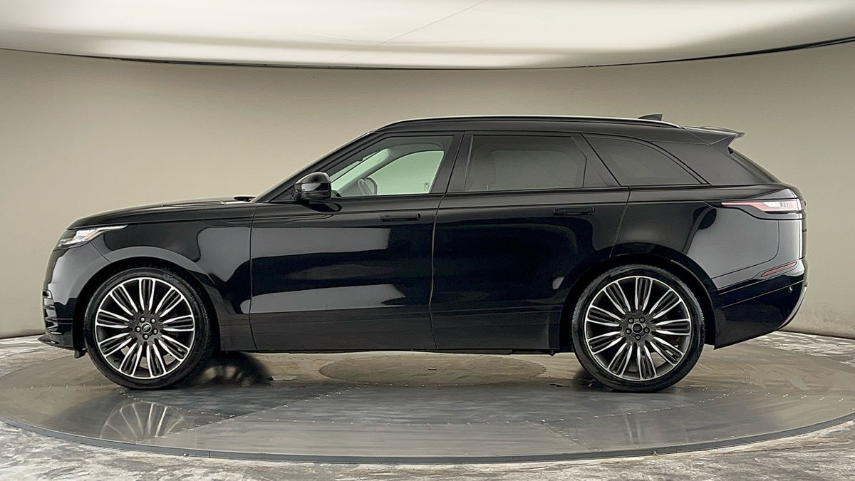 More views of Land Rover Range Rover Velar