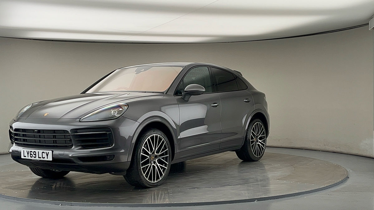 More views of Porsche Cayenne
