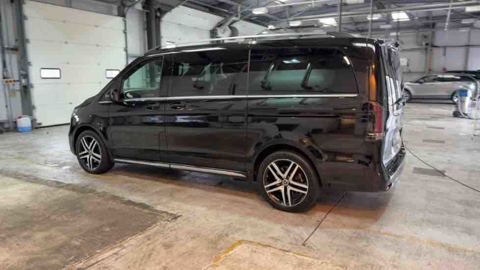 More views of Mercedes-Benz V Class