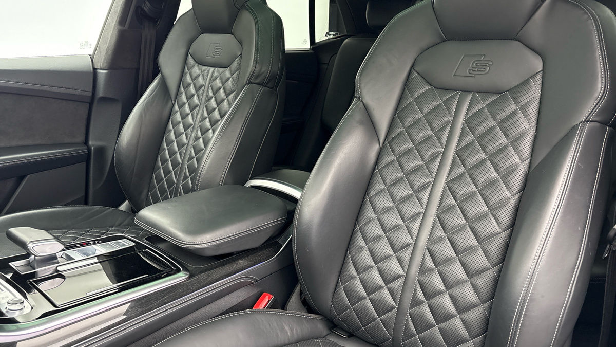 Audi Q8 Image 7