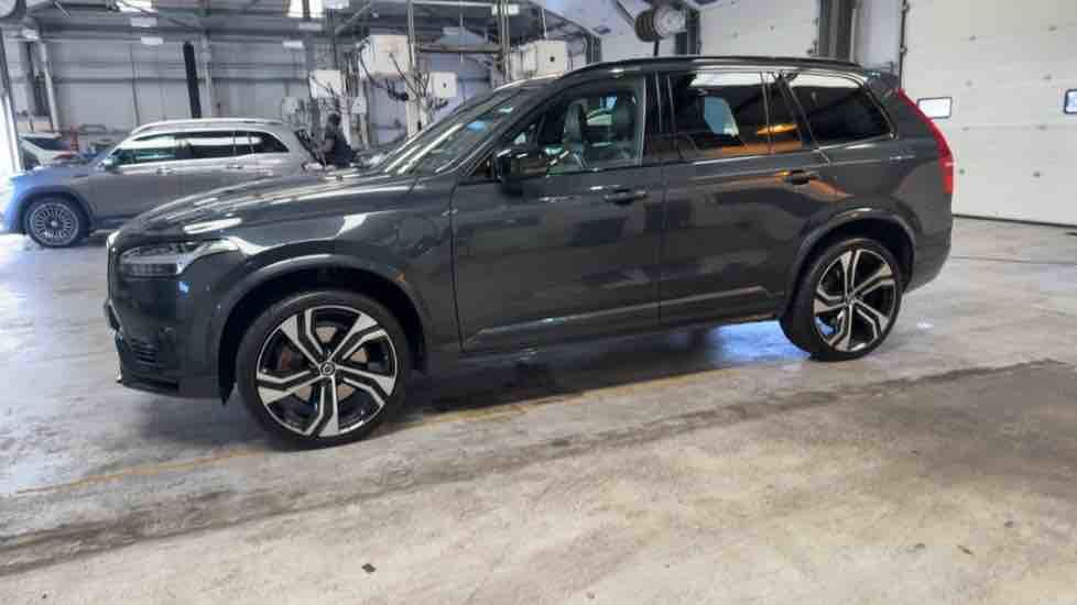 More views of Volvo XC90