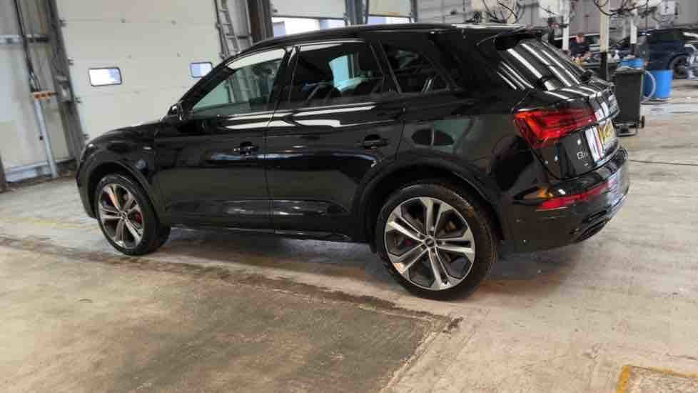 More views of Audi Q5