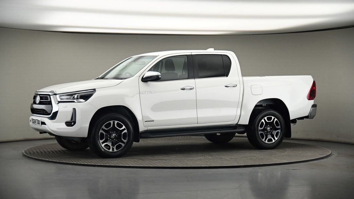 More views of Toyota Hilux