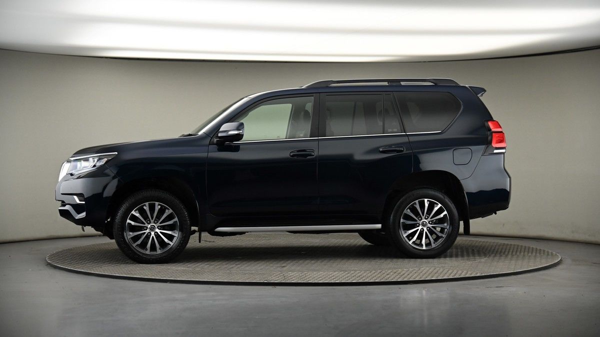 More views of Toyota Land Cruiser