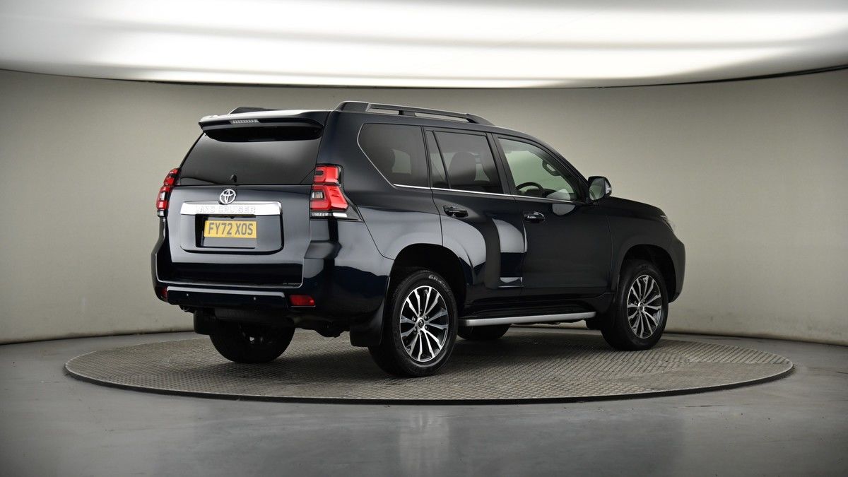 Toyota Land Cruiser Image 7