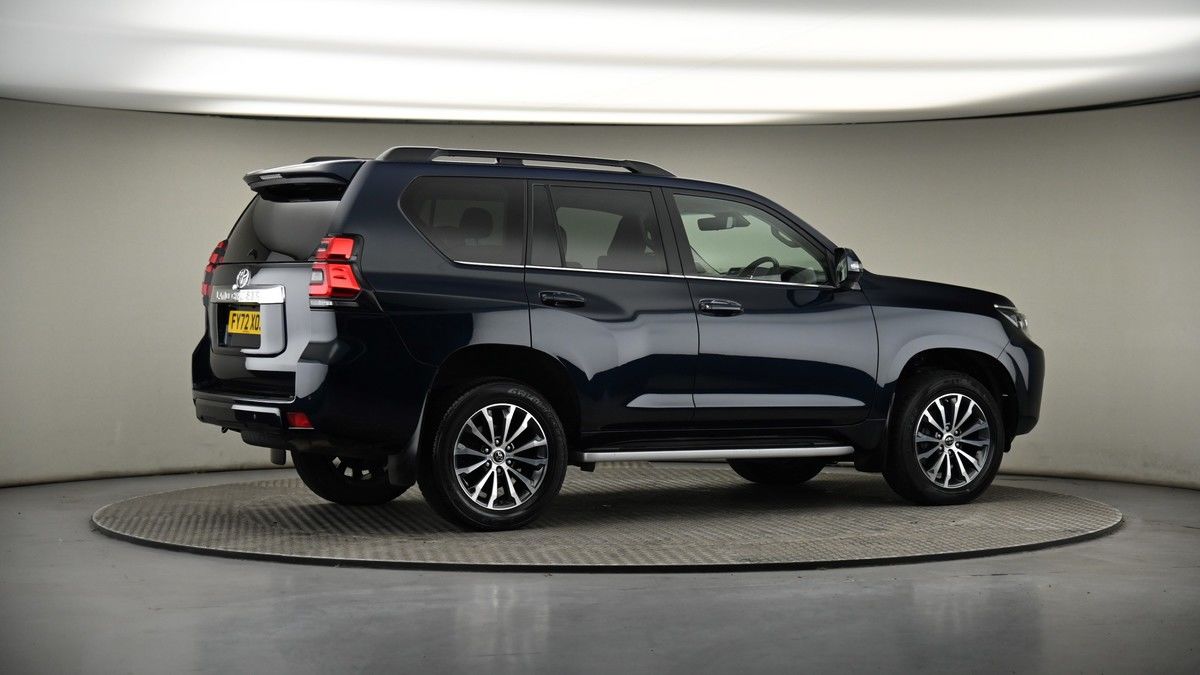 More views of Toyota Land Cruiser