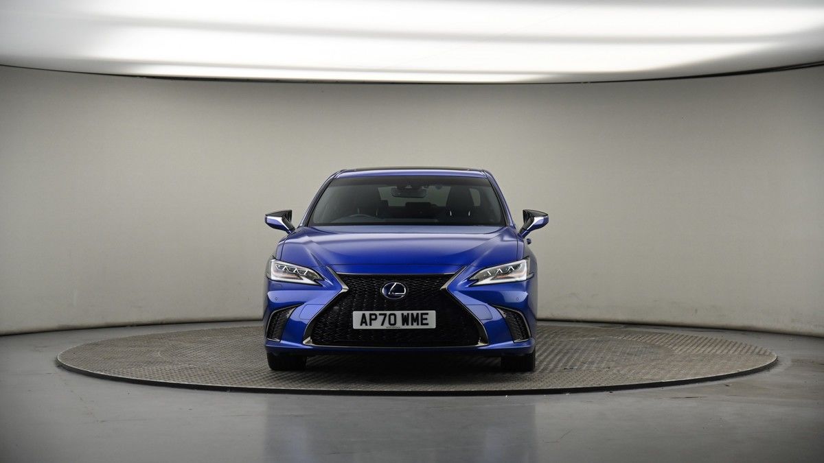 Lexus ES Image 18