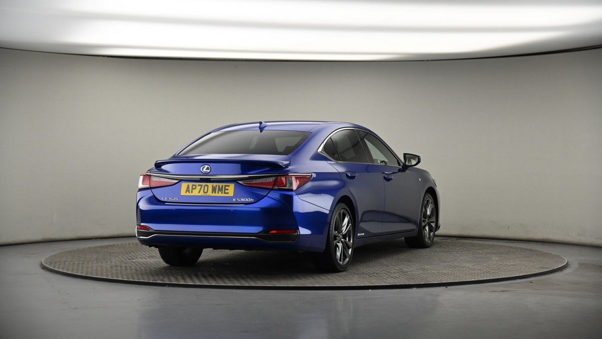 More views of Lexus ES
