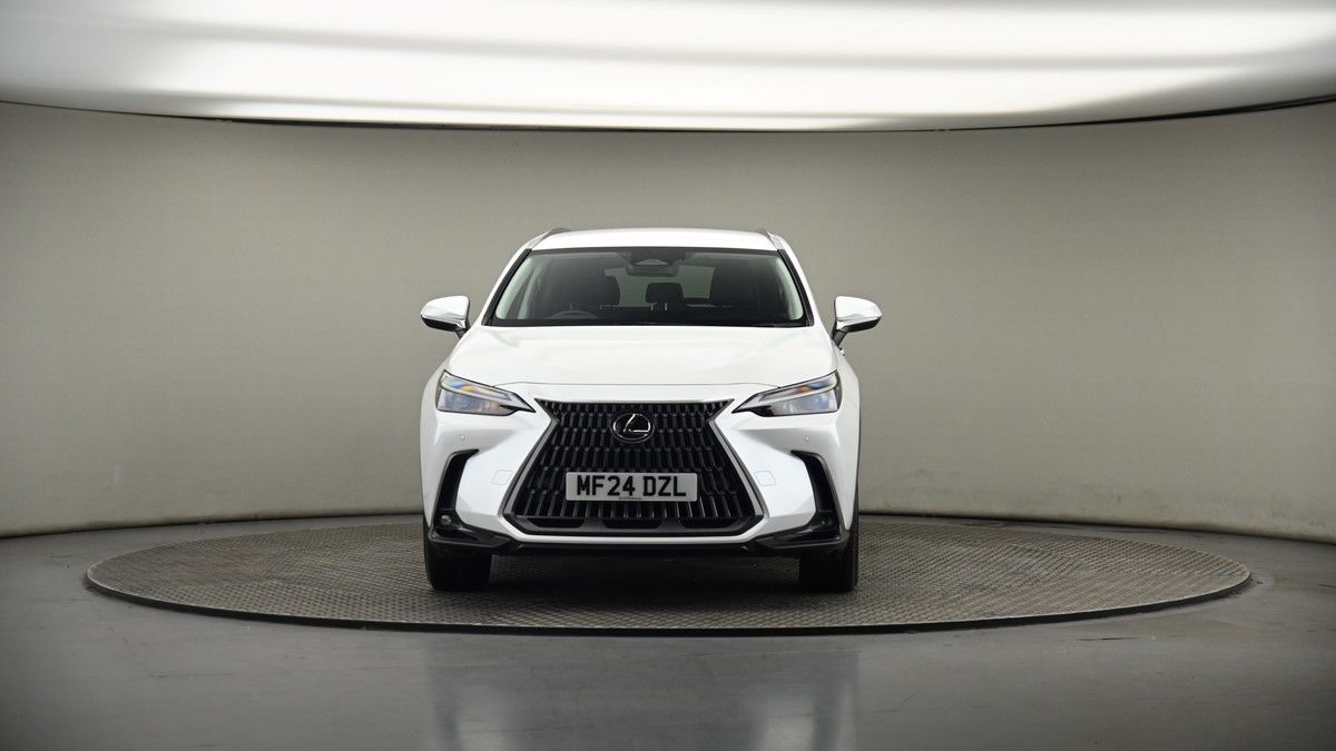 Lexus NX Image 18