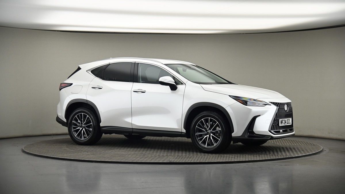 Lexus NX Image 6
