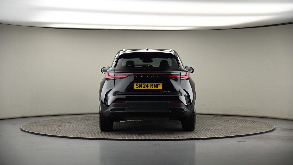 Lexus NX Image 16