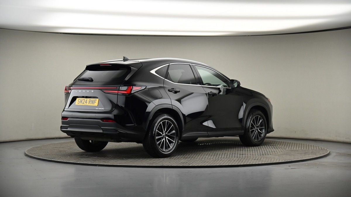 Lexus NX Image 6