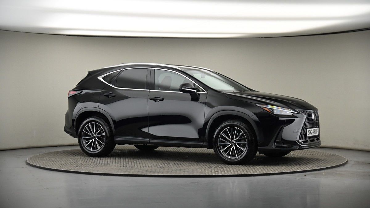 Lexus NX Image 5