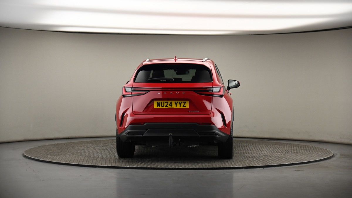 Lexus NX Image 17