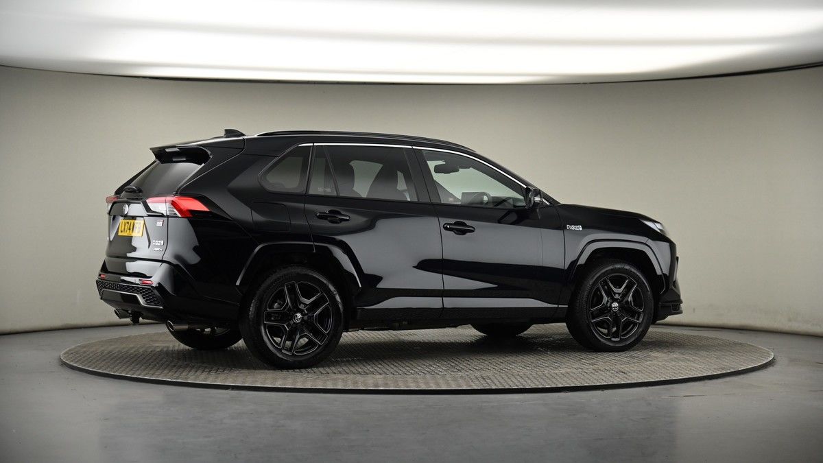 More views of Toyota RAV4