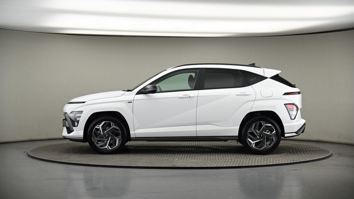 Hyundai KONA Image 18