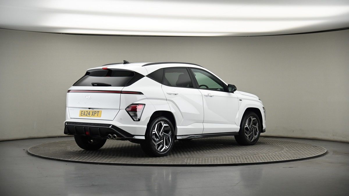 Hyundai KONA Image 6