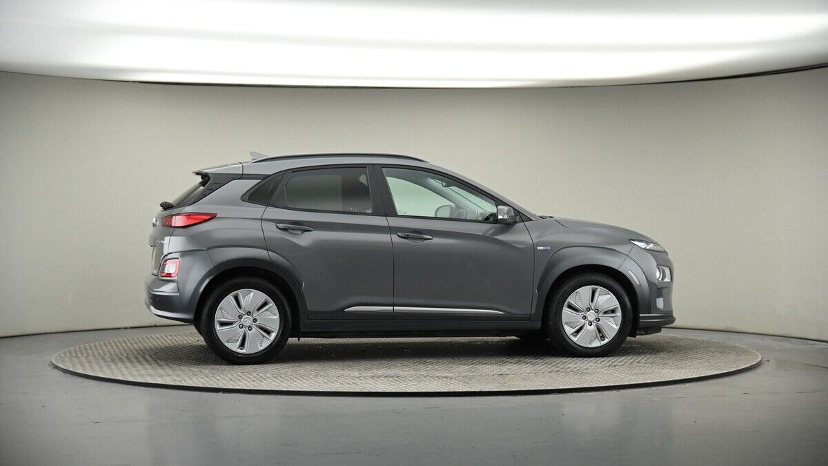 More views of Hyundai KONA