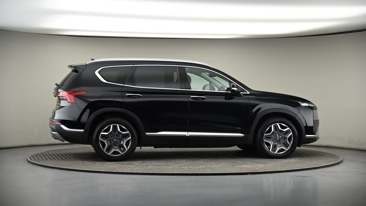 More views of Hyundai Santa Fe