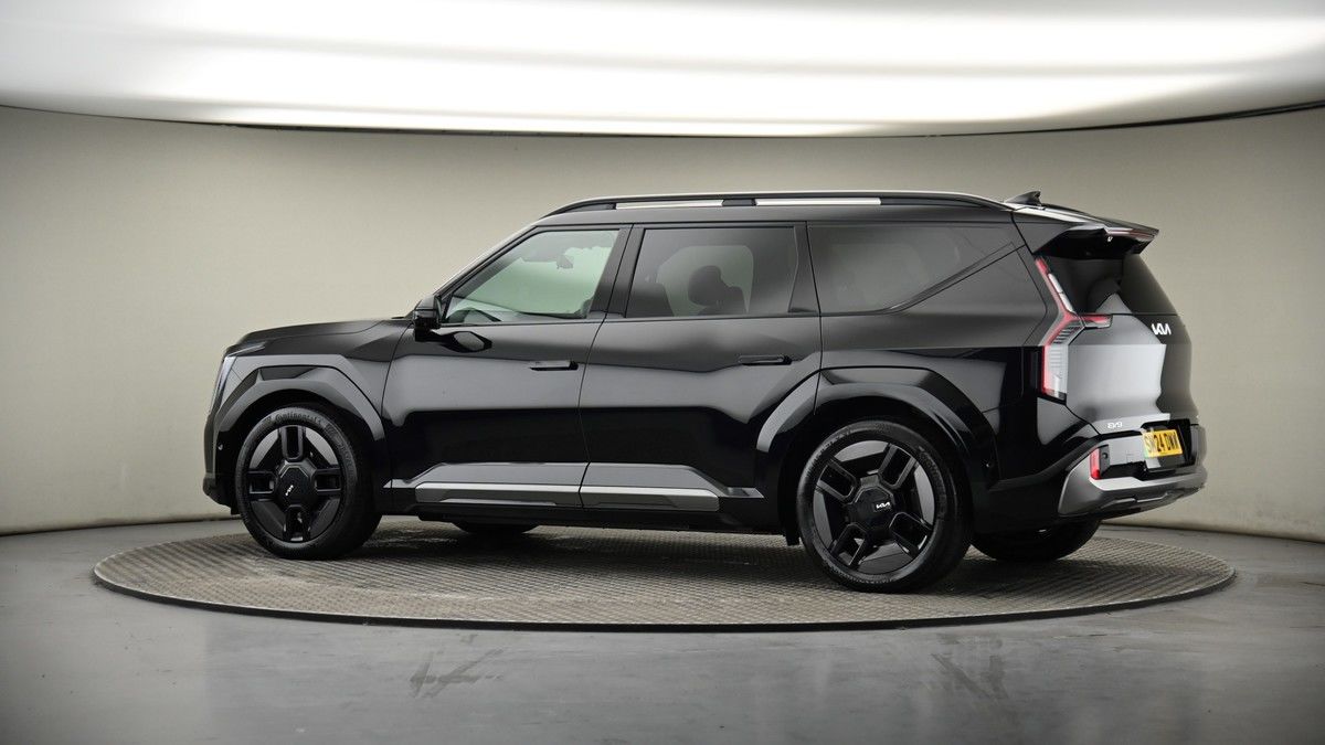More views of Kia EV9