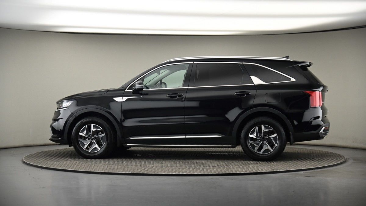 More views of Kia Sorento