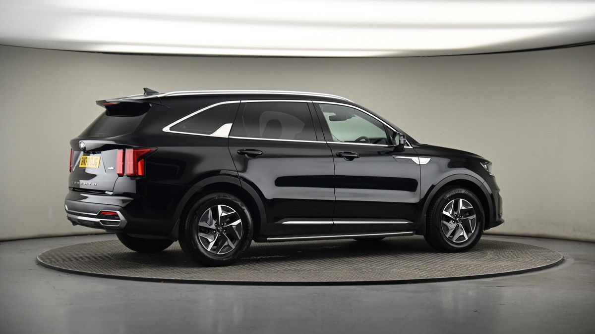 More views of Kia Sorento