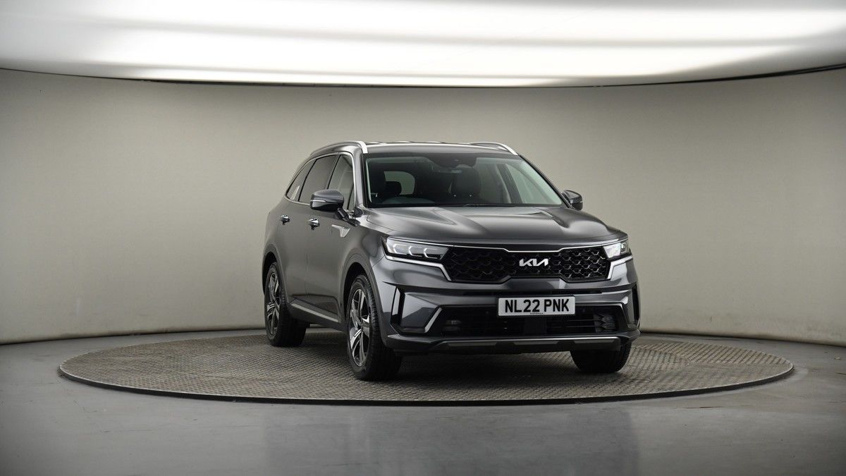 More views of Kia Sorento