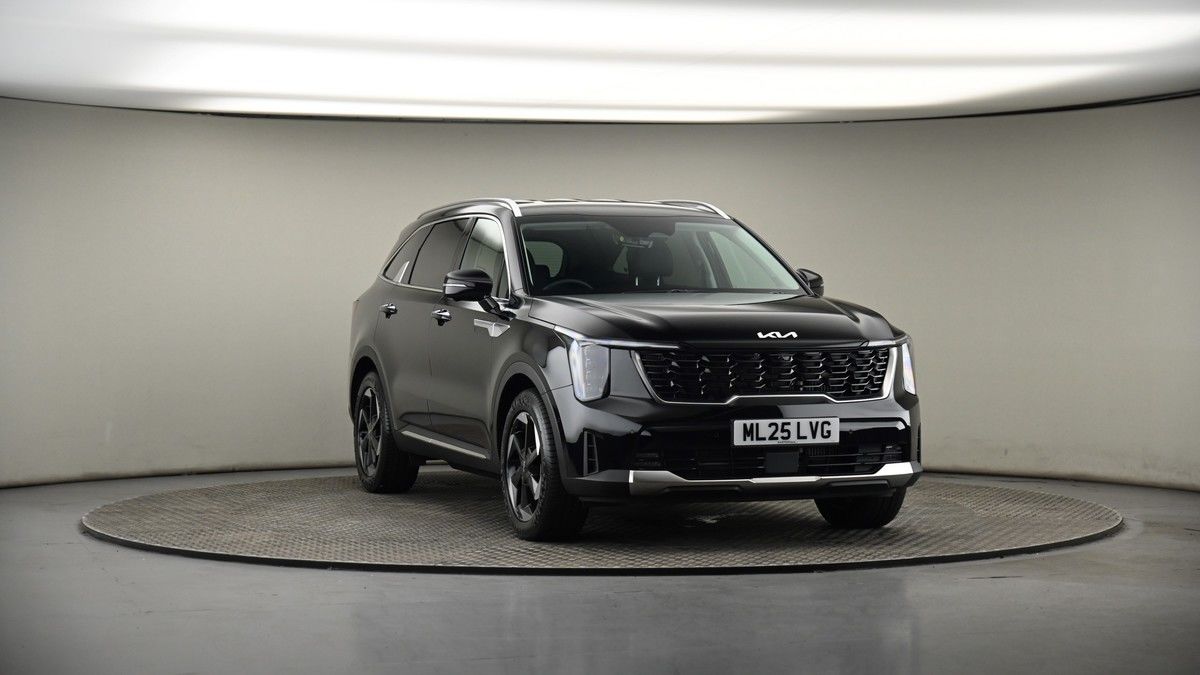 More views of Kia Sorento